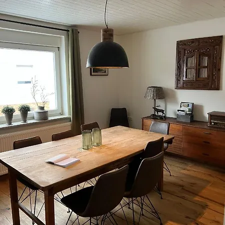 בית נופש Ruim Familiehuis - 10 Pers - Nabij Cochem-zell, De Moezel & Calmont Klettersteig *