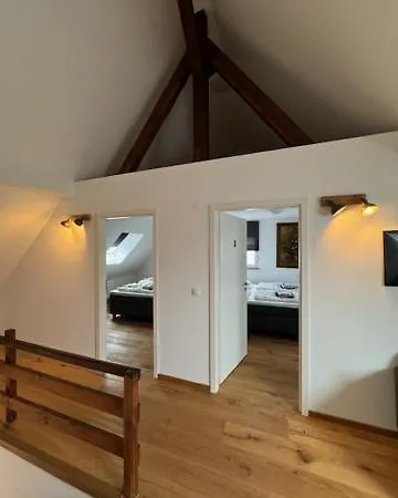 Ruim Familiehuis - 10 Pers - Nabij Cochem-zell, De Moezel & Calmont Klettersteig בית נופש Beuren (Cochem-Zell)