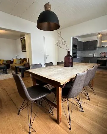 Ruim Familiehuis - 10 Pers - Nabij Cochem-zell, De Moezel & Calmont Klettersteig בית נופש *