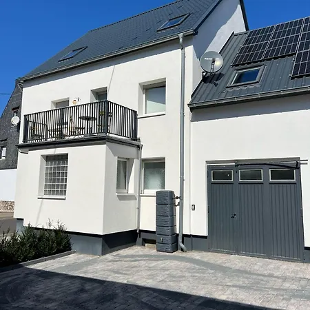Ruim Familiehuis - 10 Pers - Nabij Cochem-zell, De Moezel & Calmont Klettersteig Beuren (Cochem-Zell)